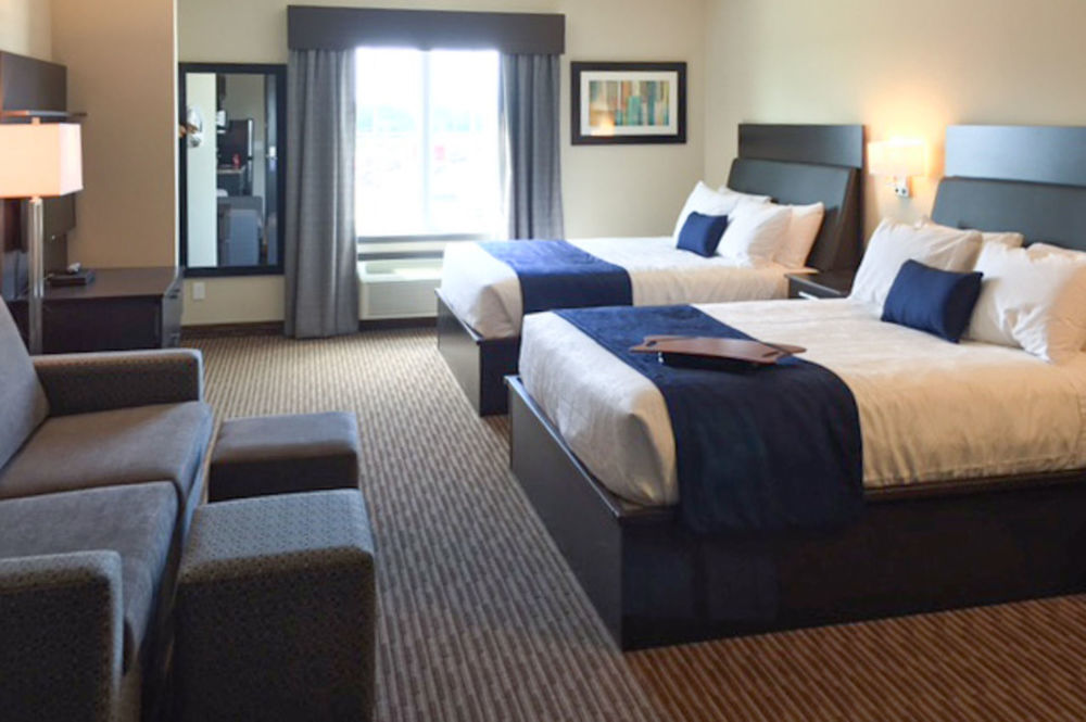 Quality Inn & Suites Moose Jaw Esterno foto